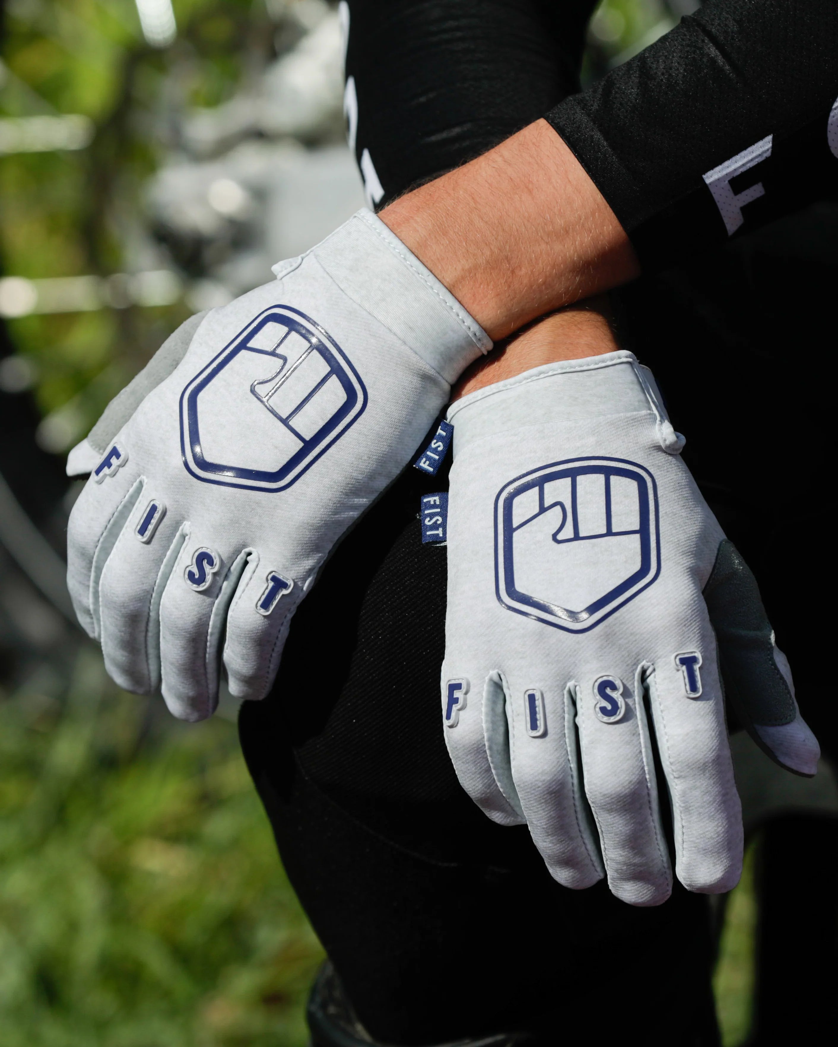 Fist Handwear Strapped Grey Trackie Gloves