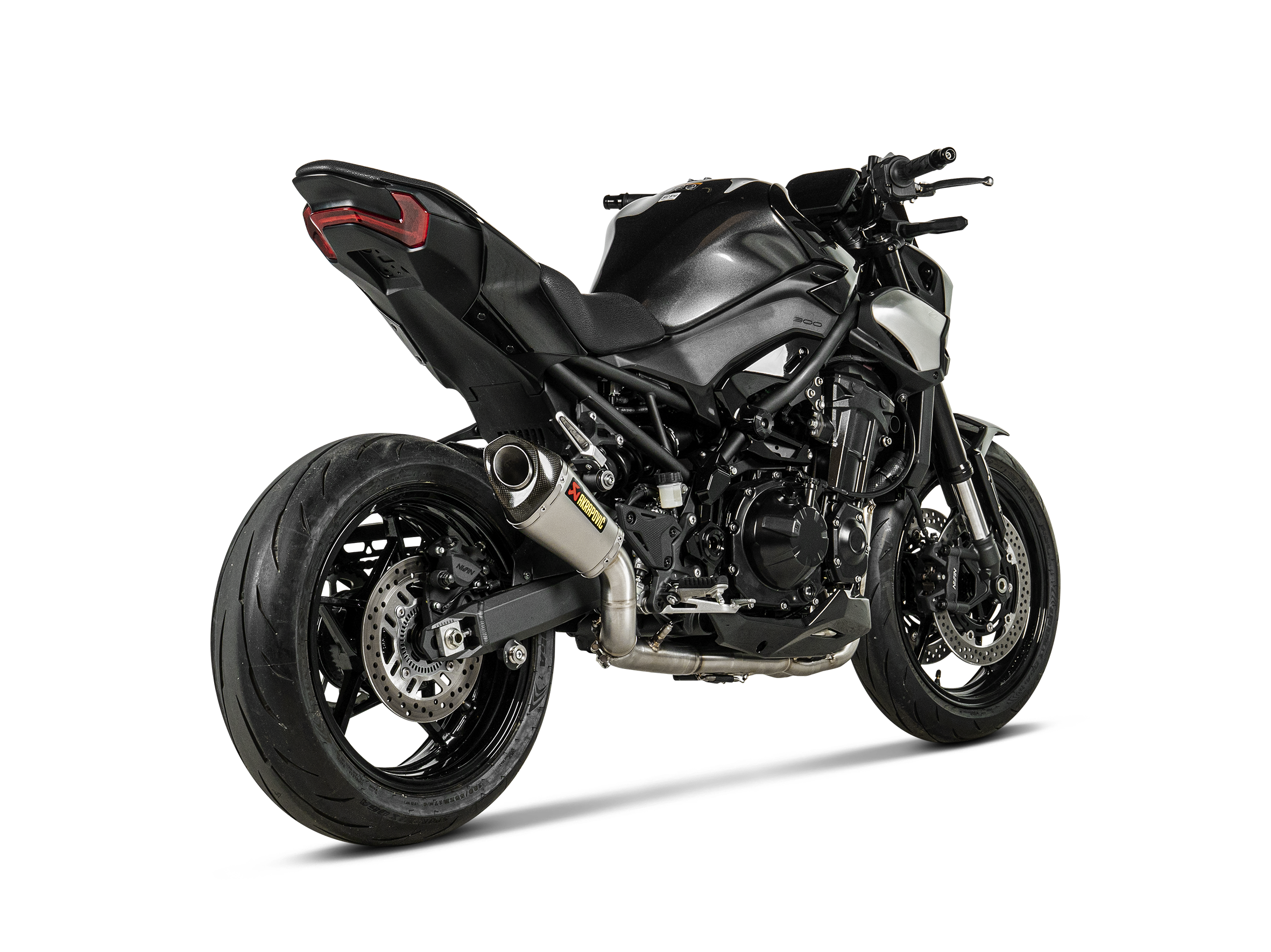 Akrapovic Slip-On Exhausts Kawasaki Z900 / SE 2025-2026