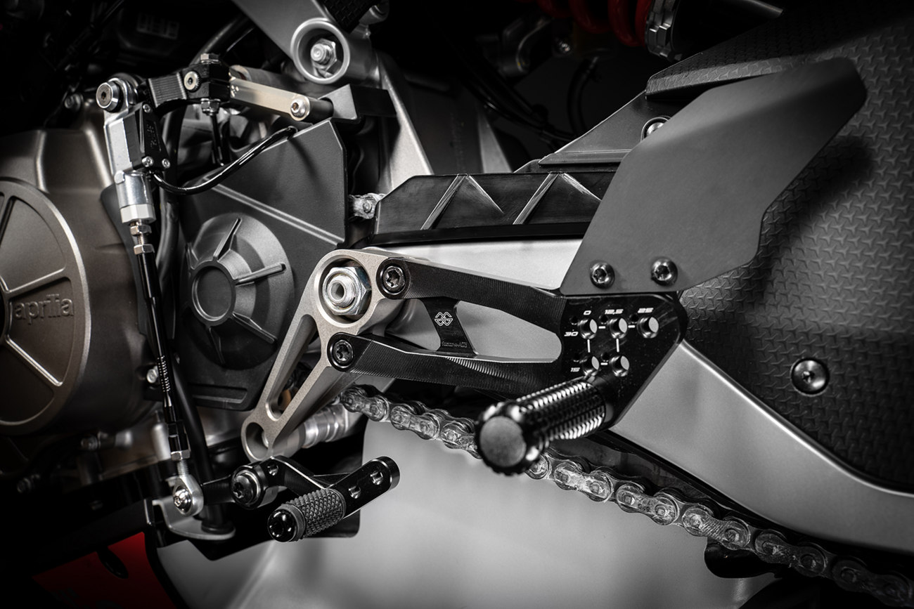 Gilles Tooling FXR Rearsets Aprilia RS 660 / Tuono 660 2021-2026