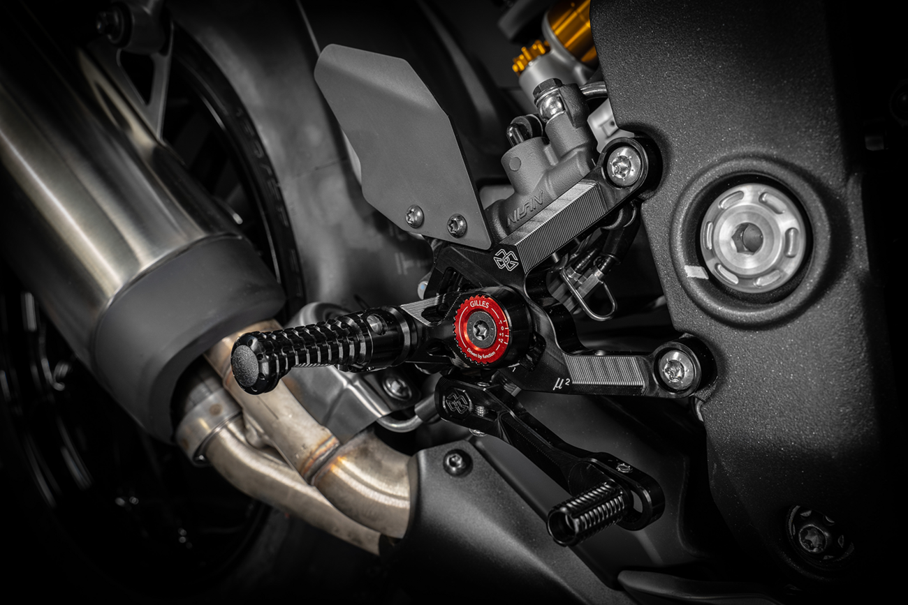 Gilles Tooling MUE2 Rearsets Triumph Speed Triple 1200 RR / RS 2021-2026