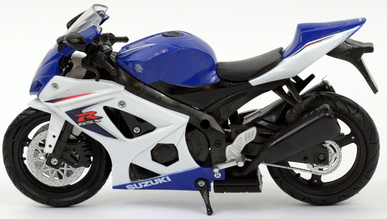 New Ray Toys Suzuki GSX-R1000 Sport Bike