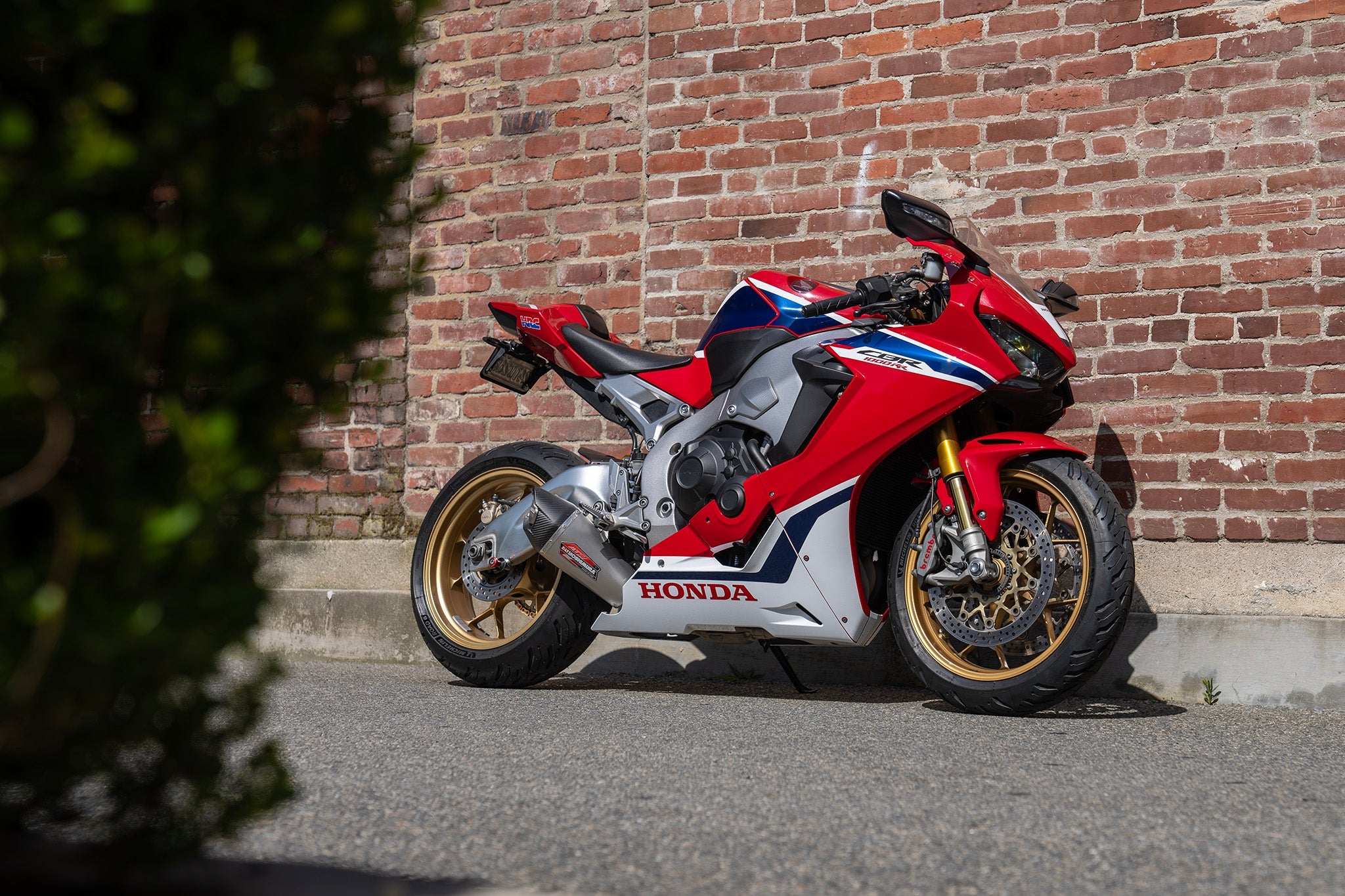 Yoshimura AT2 Street Slip-On Exhausts Honda CBR1000RR / SP / SP2 2017-2026