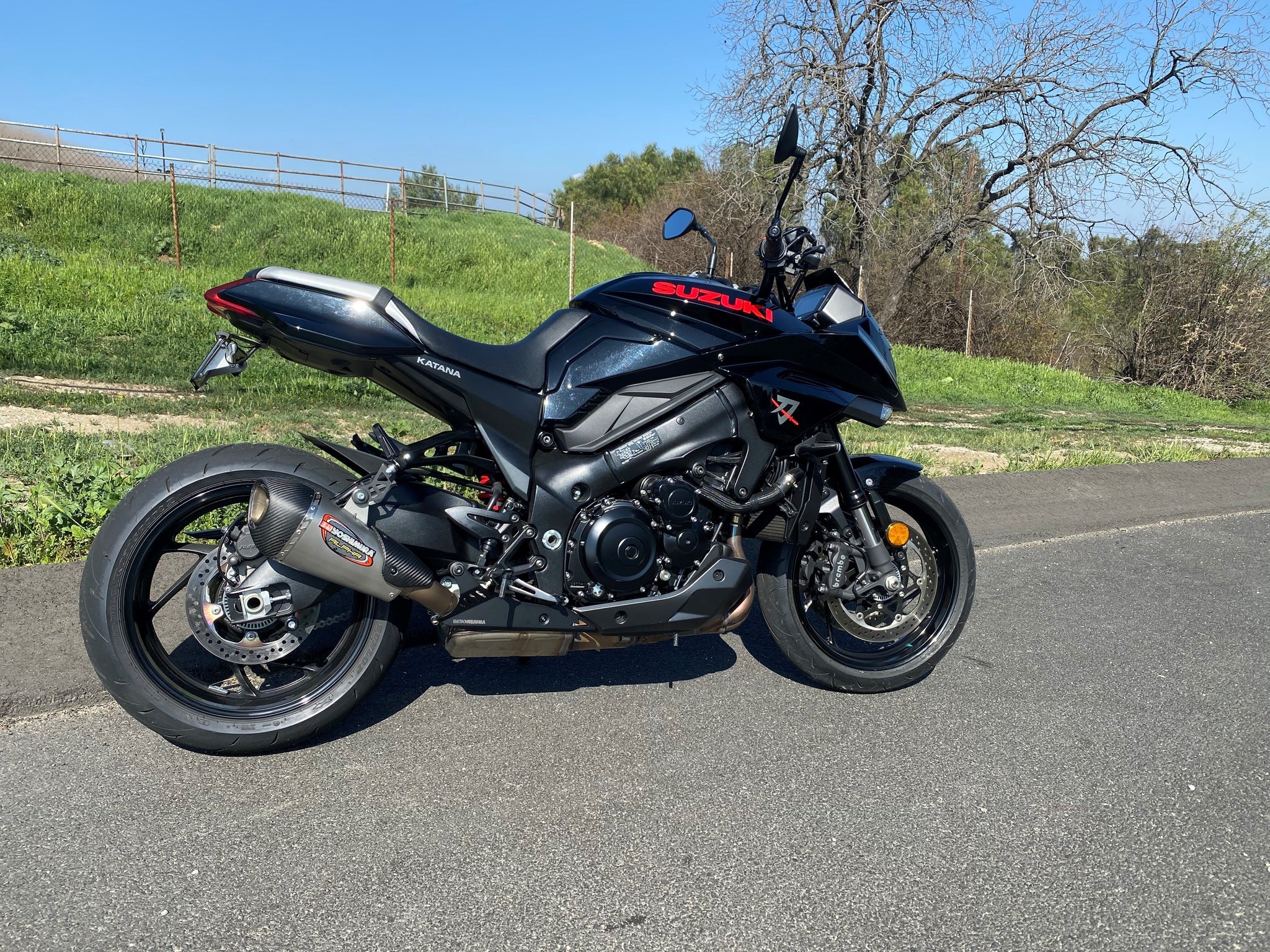 Yoshimura ALPHA-T Works Street Slip-On Exhaust Suzuk Katana 2020