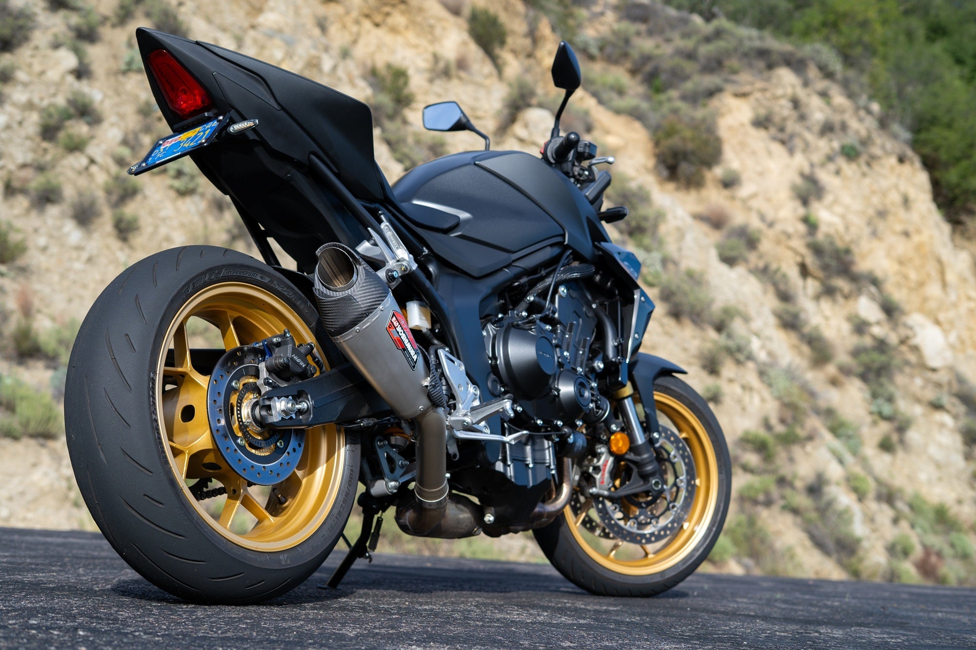 Yoshimura AT2 Street Slip-On Exhausts Honda CB1000 SP Hornet 2025-2026