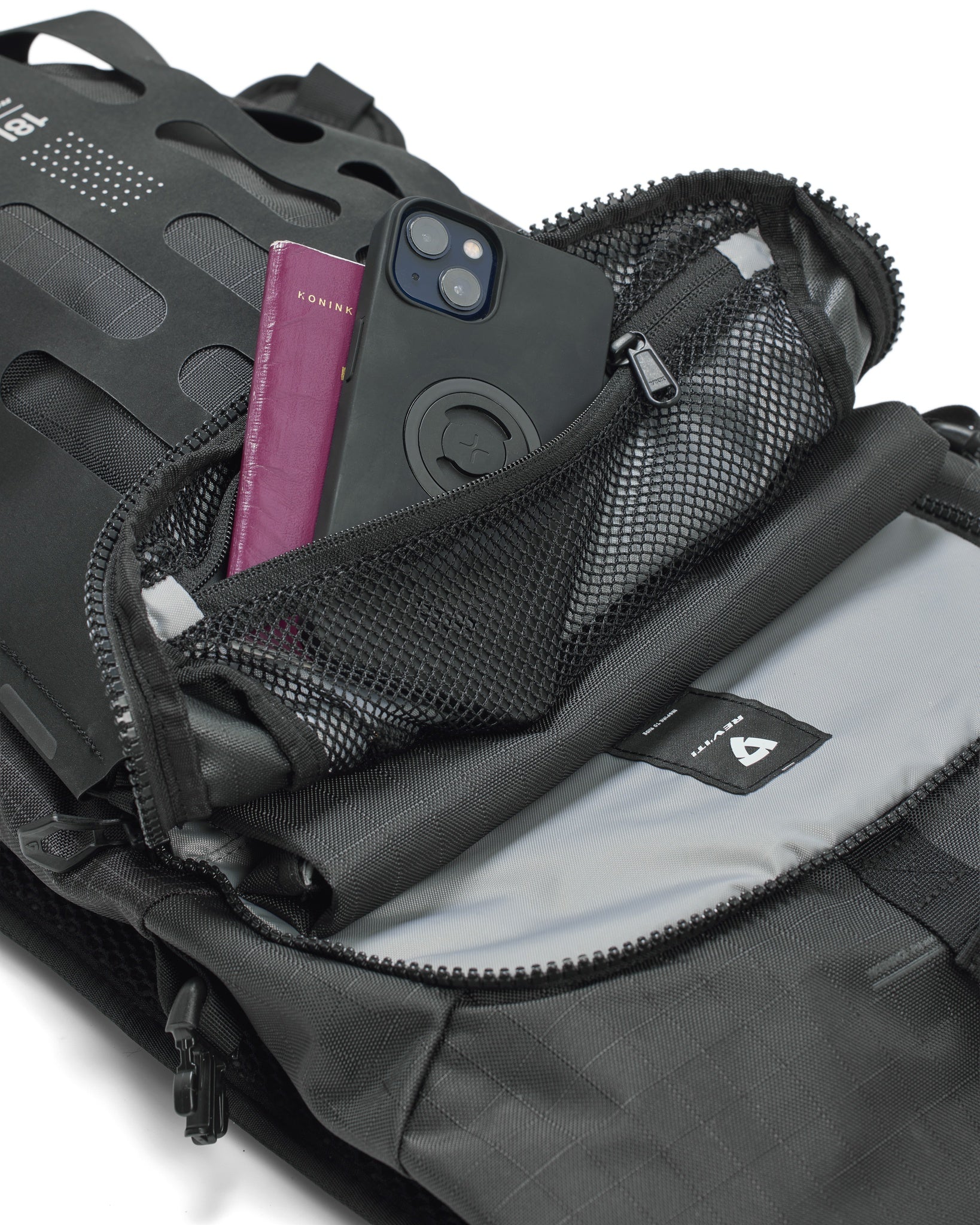 REV'IT! Bauxite 18L Backpack