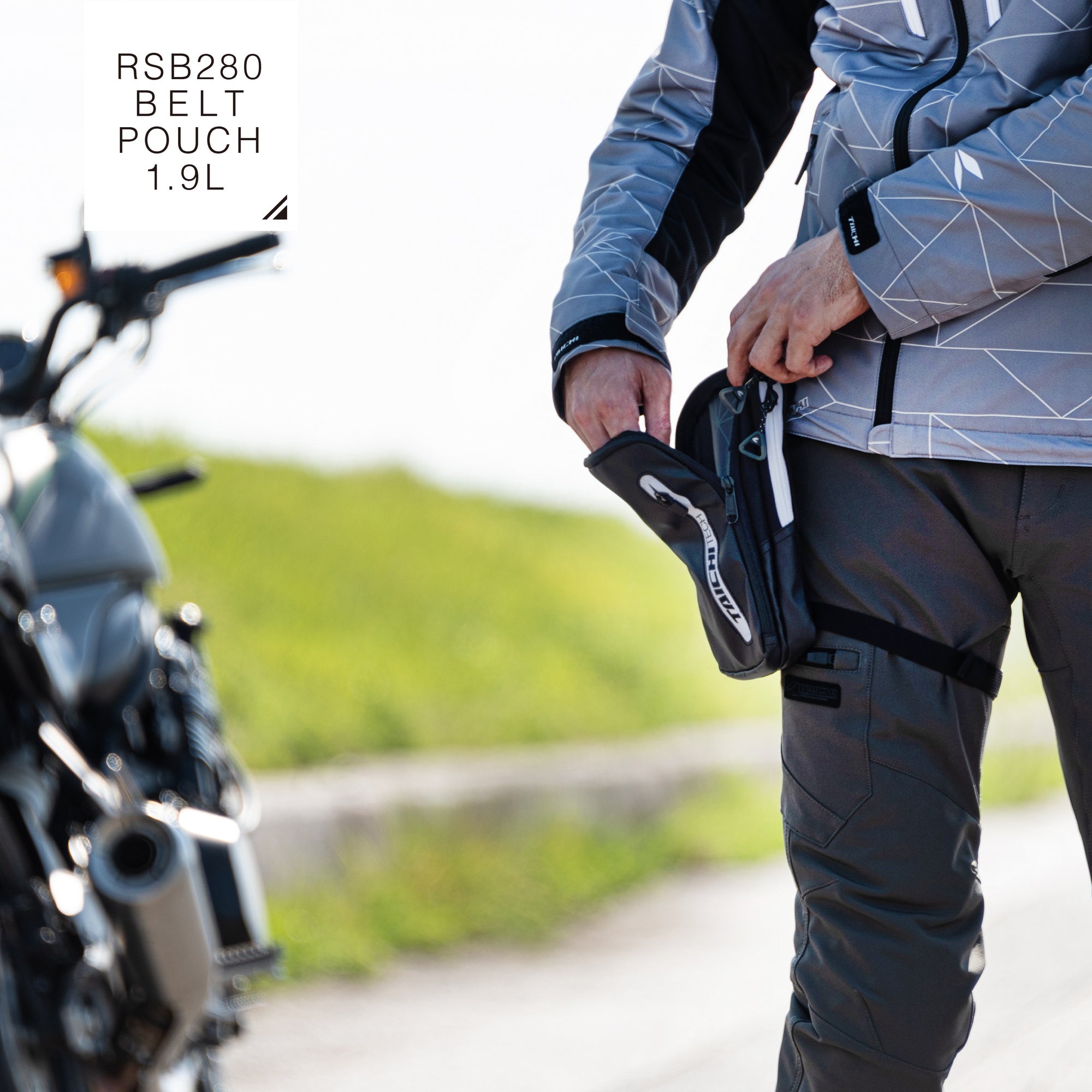 RS Taichi 1.9L Belt Pouch RSB280