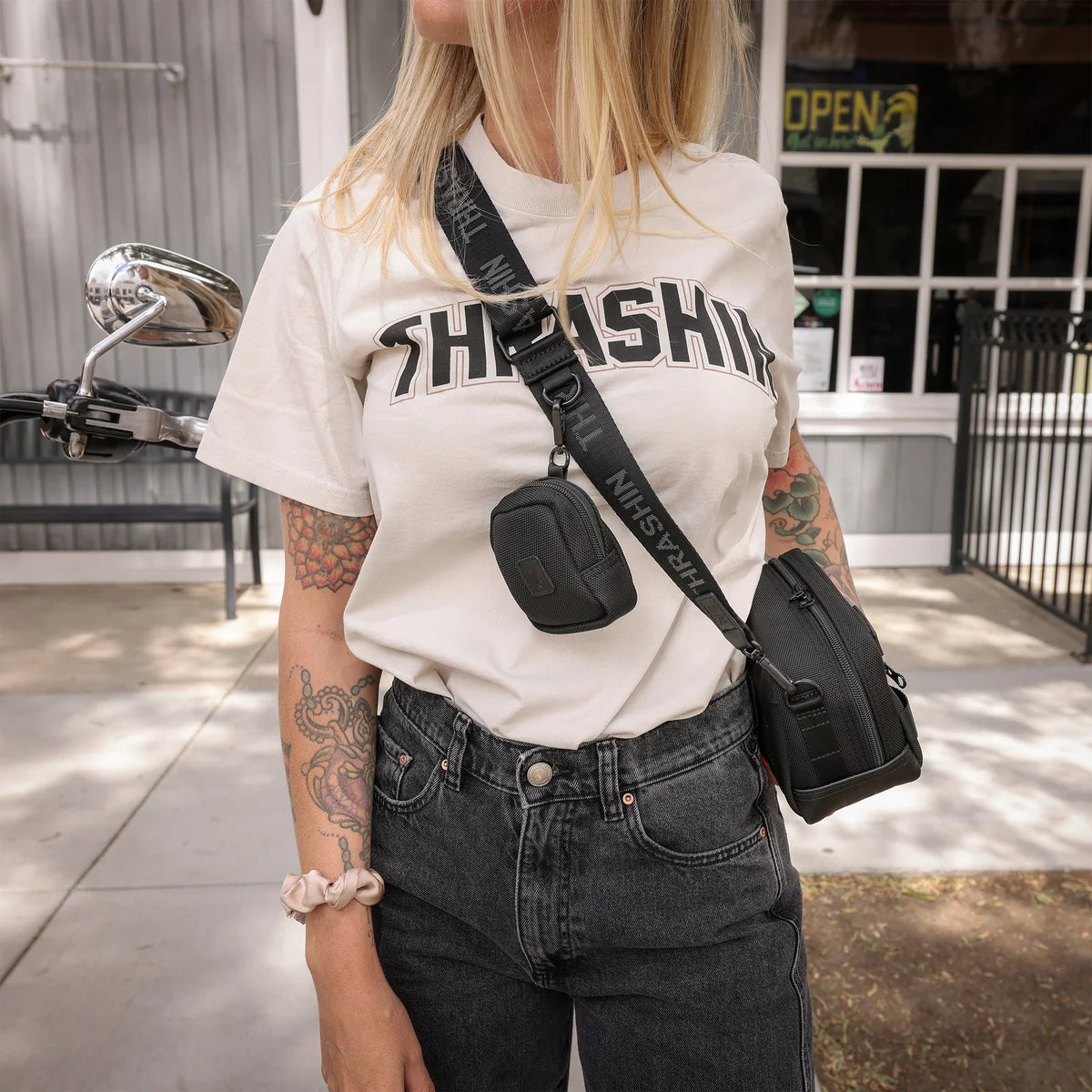 Thrashin Crossbody Handlebar Bag