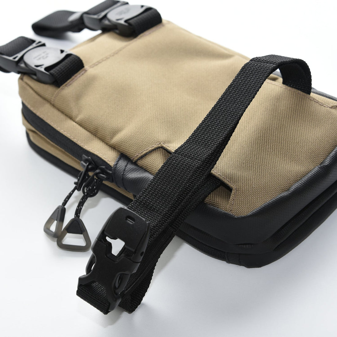 RS Taichi 1.9L Belt Pouch RSB280