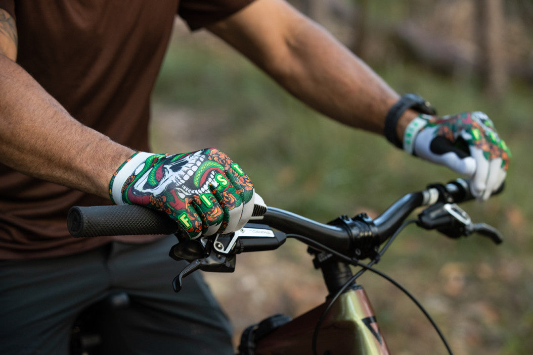 Fist Handwear Strapped Poison Gloves