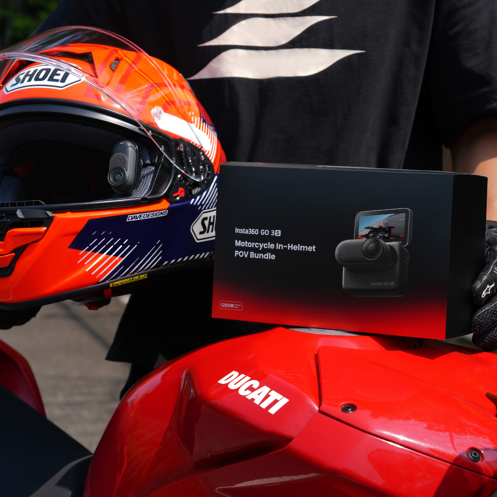 Insta360 Go 3S Helmet Mount Bundle