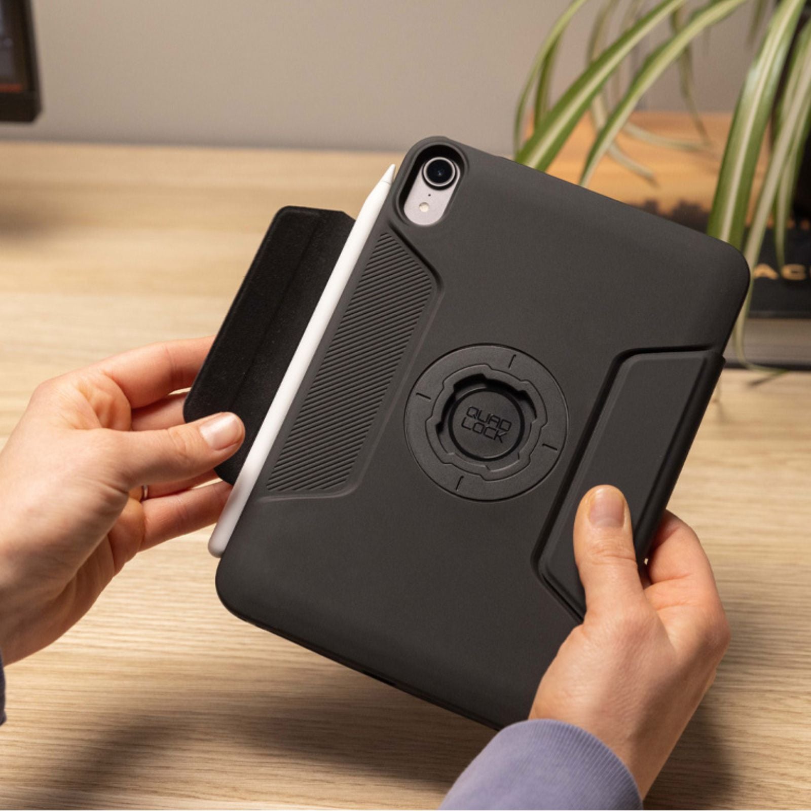 Quad Lock Folio Case for Ipad Mini 6