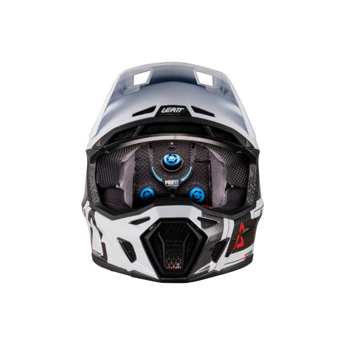 Leatt Moto 9.5 Carbon Helmet with 6.5 Iriz Goggles