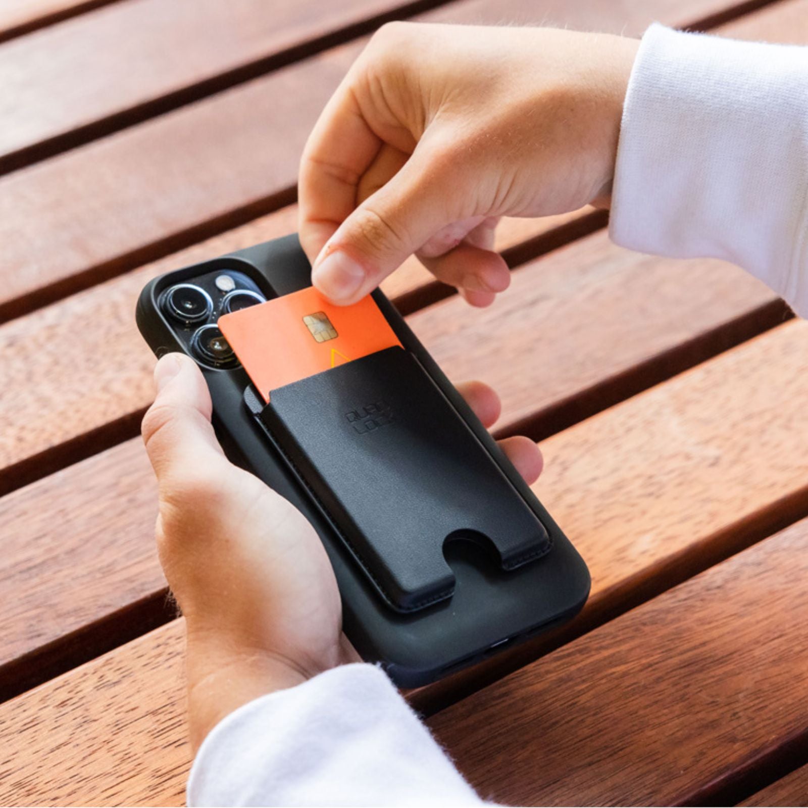 Quad Lock Mag Wallet