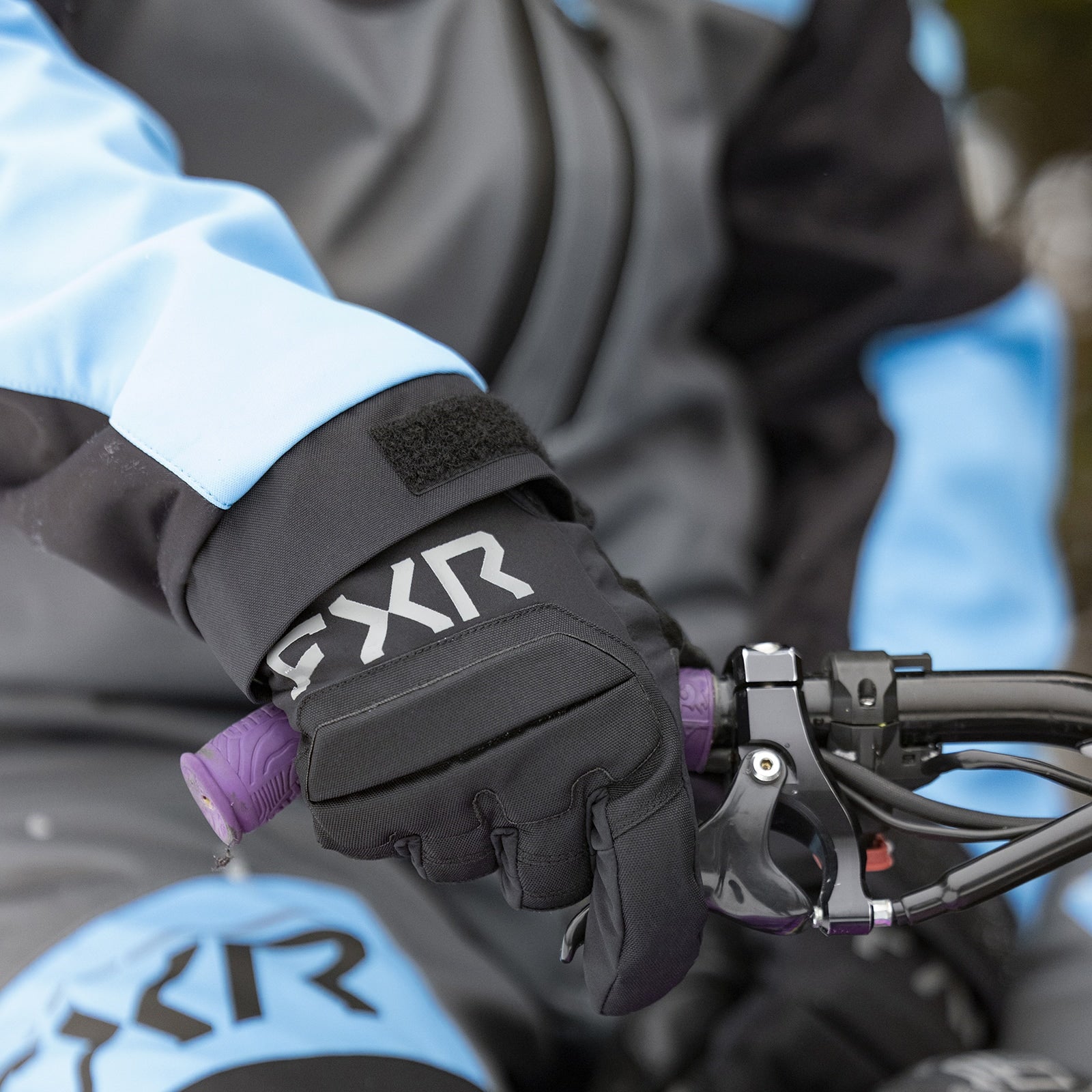 FXR Transfer Short Cuff Glove
