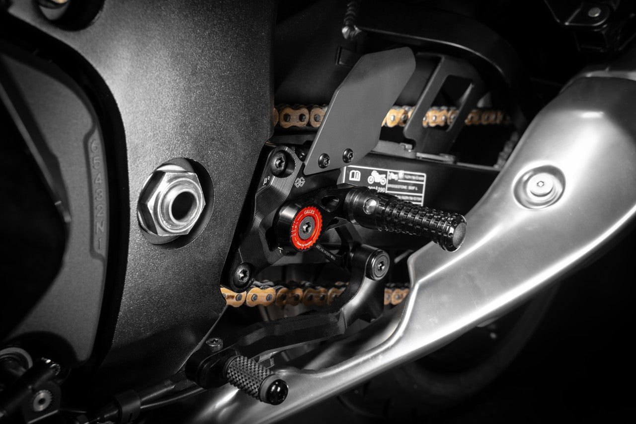 Gilles Tooling MUE2 Rearsets Suzuki Hayabusa 2022-2024
