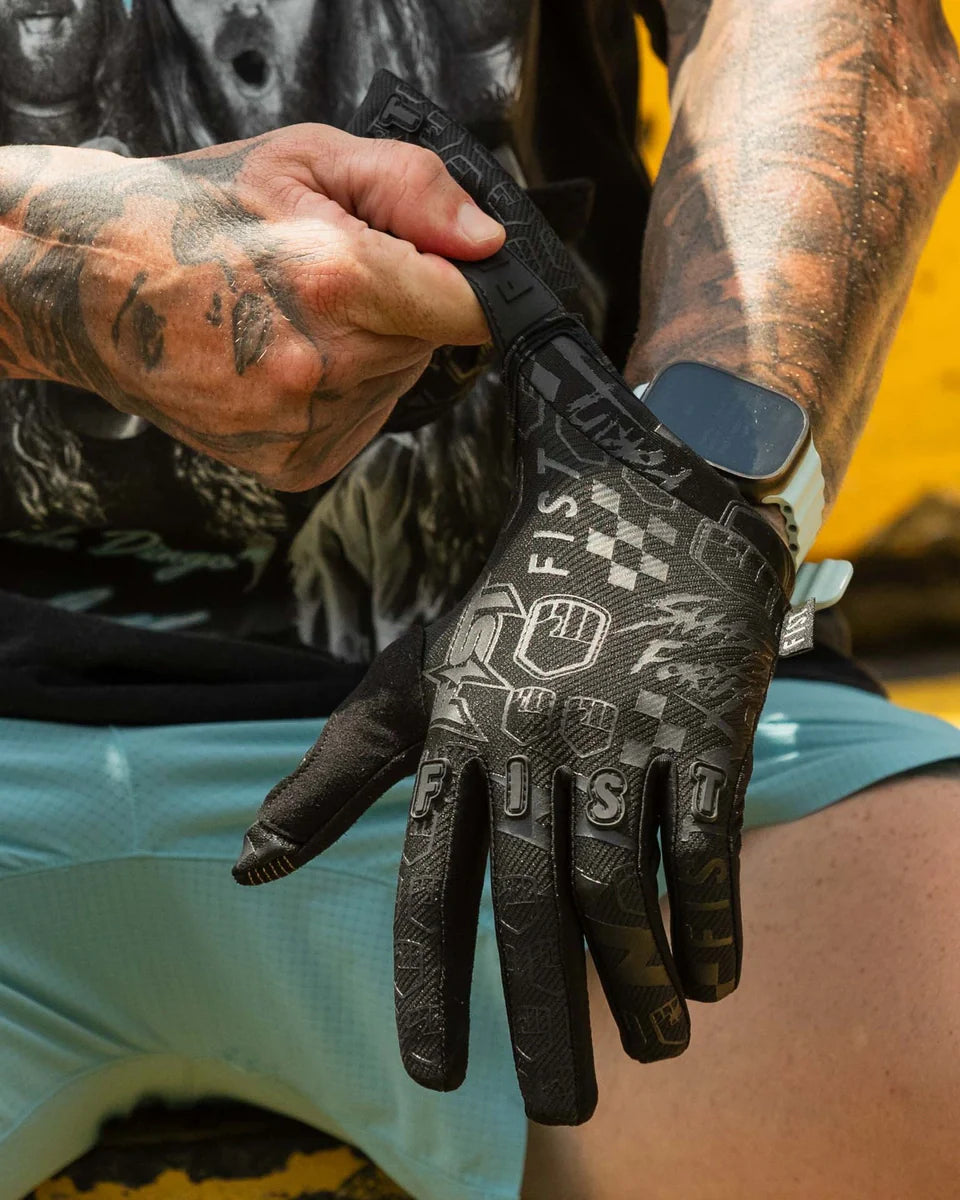 Fist Handwear Strapped Smash Forth Gloves