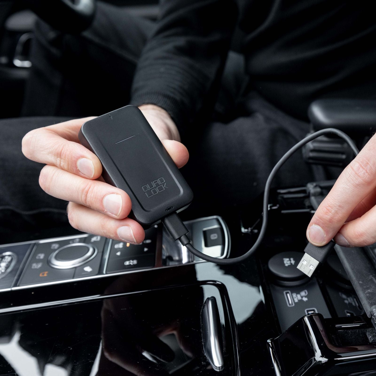 Quad Lock Wireless Carplay Adaptor